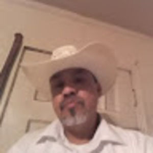 Meet your Posher, Abelardo